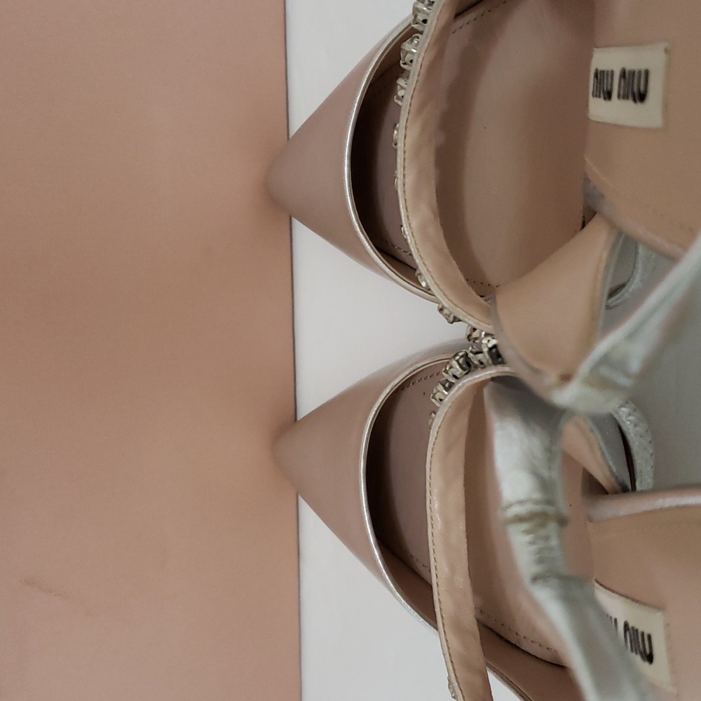 Brand New Silver Miu Miu Camoscio Sling Back Pumps SZ 37 - Picture 10 of 15